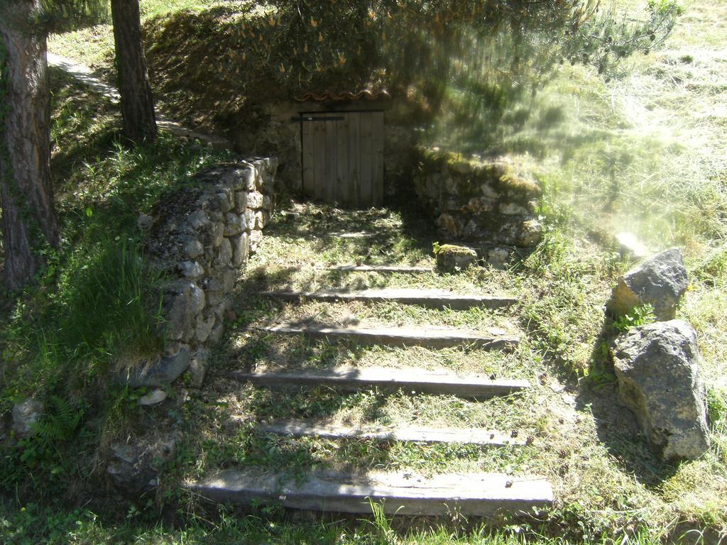 Les Roches Le Crestet Exterior foto